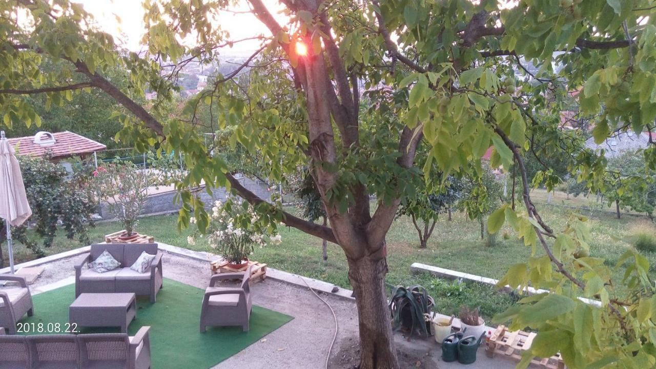 Szent Iván Apartman Eger Esterno foto